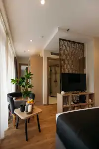 Monday by Dnt Group - 52