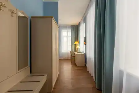 Business - Vremena Goda Taganskaya - 69