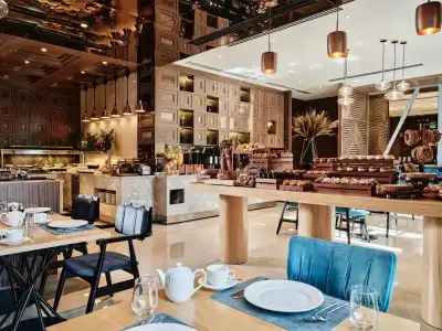  Crowne Plaza Tashkent - 8