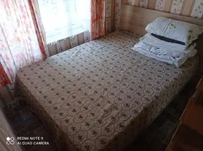 Podsolnukhi Guest House - 81