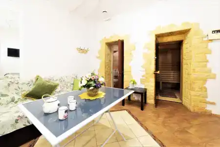 Provans Boutique - 77