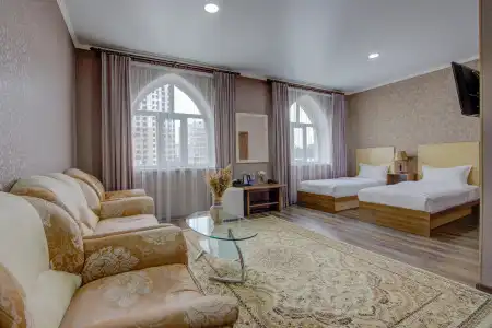 Shah Palace - 8