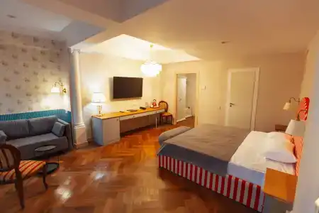 Boutique Ioann Vasilyevich - 124