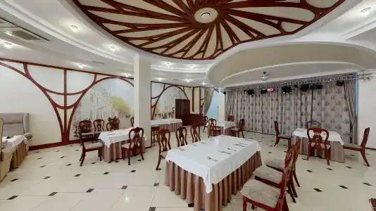 Platan Yuzhniy - 7
