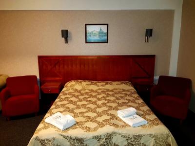 Happy Inn Alpiyskiy - 86