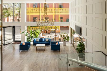 Ramada by Wyndham Tbilisi Old City - 7