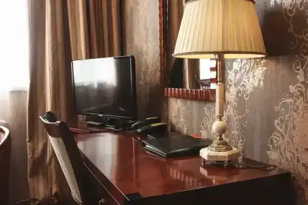 Gloria Business - 110