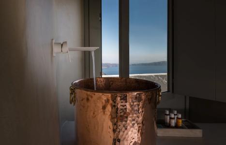 Mythical Blue Luxury Suites - 124