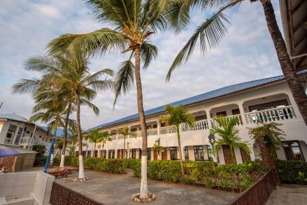 Zenobia Beach Resort - 8