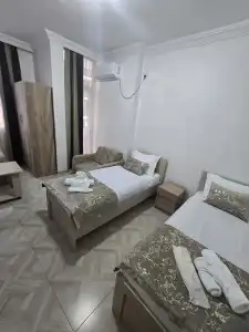 BATUMI INN - 82