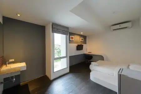 Sukhumvit Beds - 9