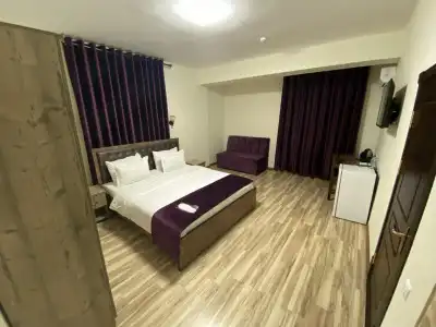 Tourist Inn - 2
