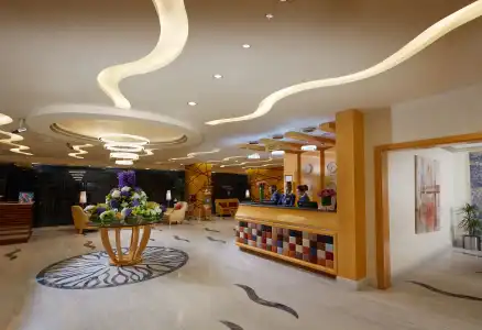 Roda Amwaj Suites - 5