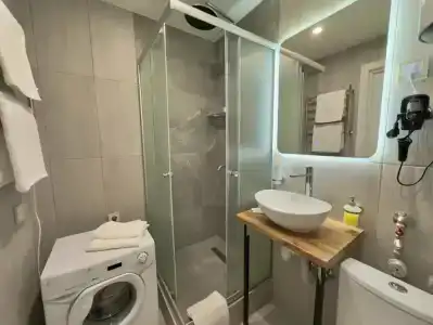 Travelto Petrovskiy Park - 104