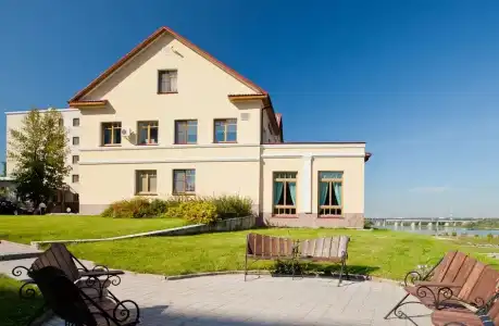 Gostinichnyi Kompleks 40-i Meridian Yaht-Klub - 4