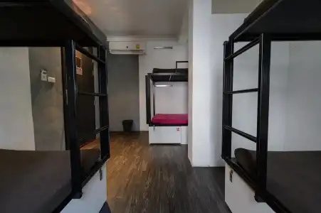 Sukhumvit Beds - 22