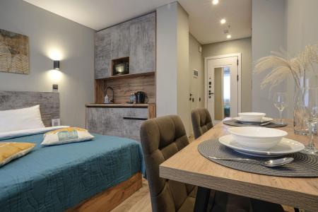 Vash Salut Apart - 68