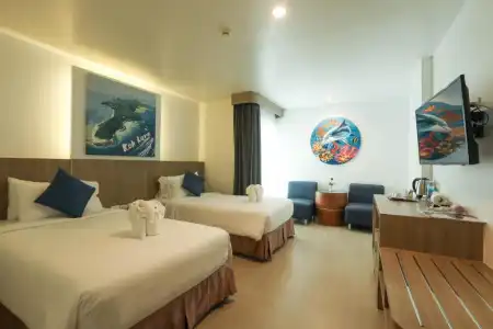Flipper House - 2