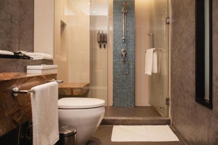 RakYim Siam Sukhumvit 15 - 37