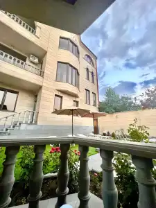 Golden Resort - 1