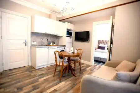 Meroddi Pera Flats - 5