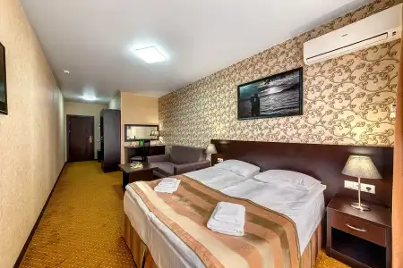 Hotel - 13