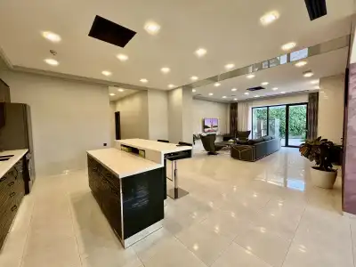 Luxury Villa With Pool and Jacuzzi - 40
