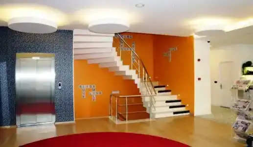 Tempo Suites Airport - 5