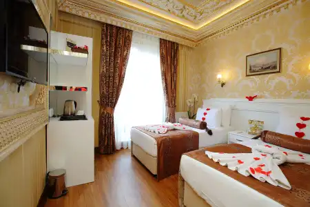 Golden Horn - 53
