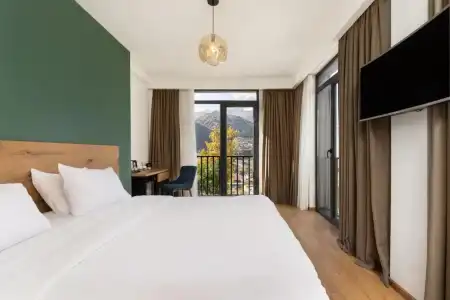 Intourist - 70