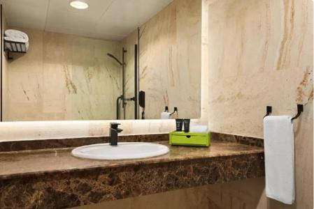 La Quinta by Wyndham Dubai Jumeirah - 33