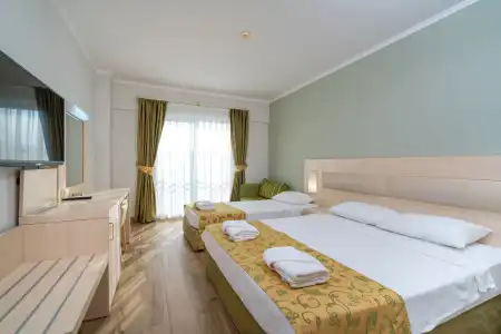 White Lilyum - All Inclusive - 24