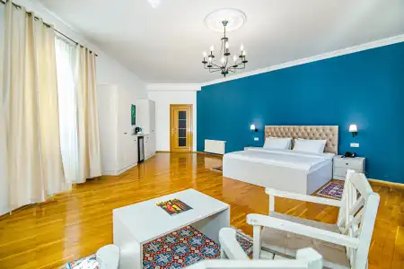 Art Club Suites - 36