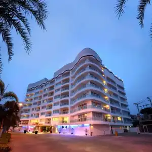 Nova Suites Pattaya by Compass Hospitality - 1
