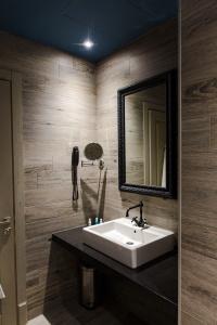 Art Club Suites - 108