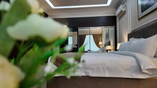 The Royal Mezbon & SPA - 72