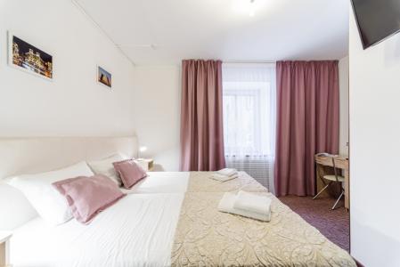 Simple Bon Voyage - 114