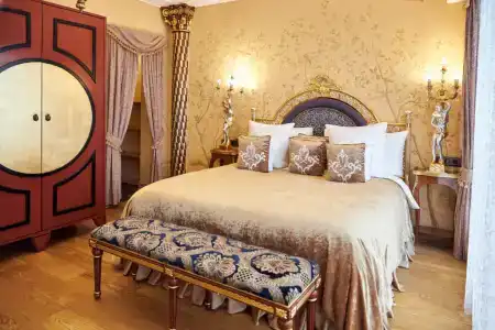 Бутик Дворец Трезини - 144