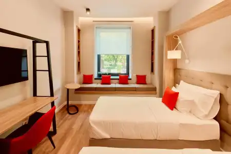 Up Budapest - 19