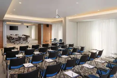 Hampton by Hilton Tashkent - 10