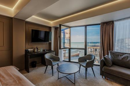 Lazur Beach by Stellars, - 129