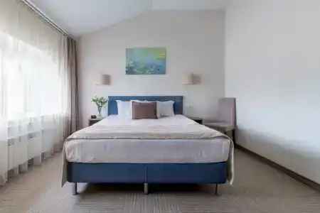 Stariy Dvorik on Orlovskaya - 82