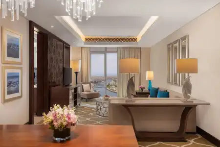 Hilton Dubai Al Habtoor City - 16