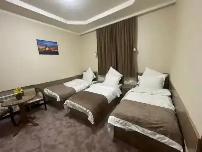 Khan Palace - 30