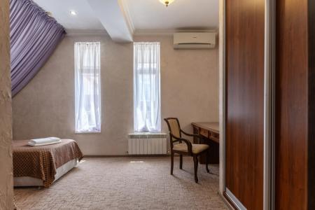 Odeon Guest House - 75