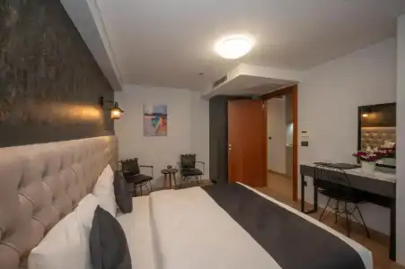 KA & Suites - 58