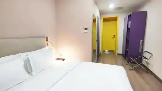 City Hostel - 23