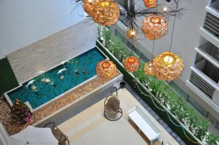 Flipper House - 7