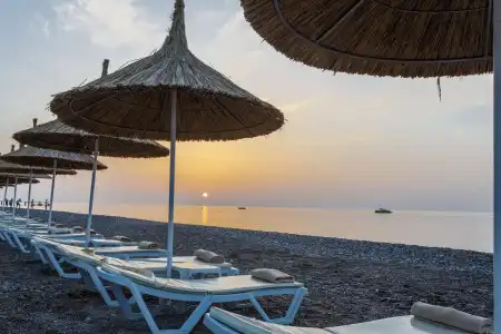 Lucida Beach - 13