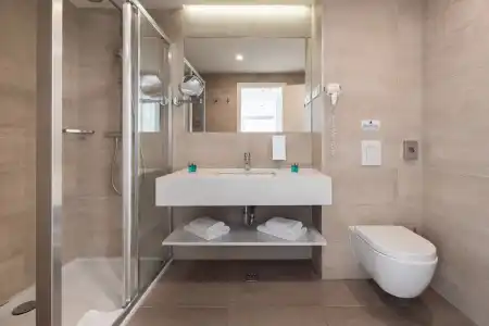 Romana Beach Apartments - 72